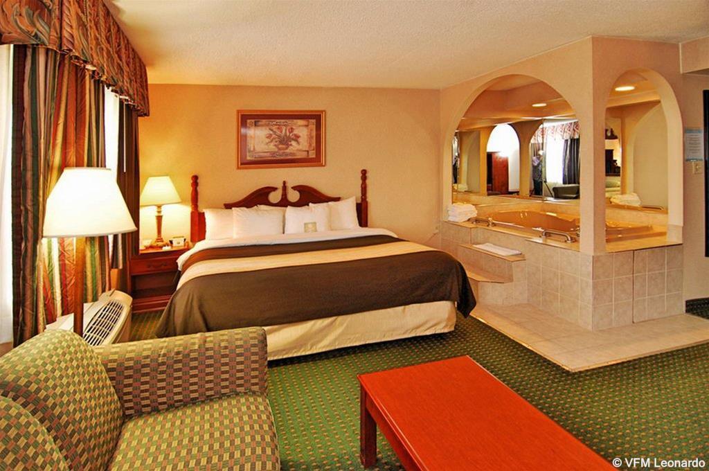Comfort Inn Red Horse Frederick Dış mekan fotoğraf